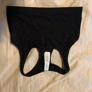 Black crop top/bralette